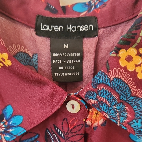 Red and Blue 3/4 Sleeve Button Down Tunic with Peter Pan Collar - Picture 3 of 5